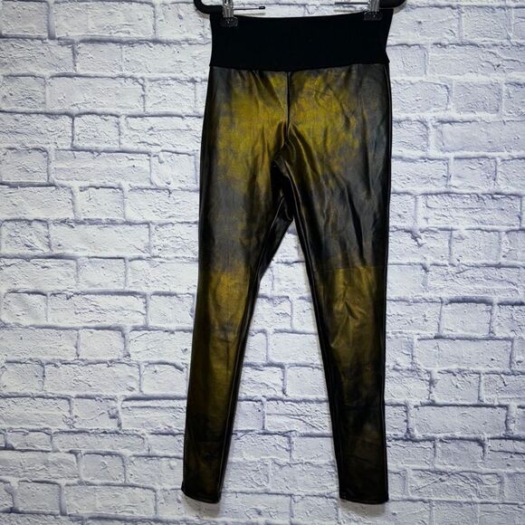 Assets by Spanx Black and Gold Faux Leather Leggings Size Medium - Picture 1 of 9